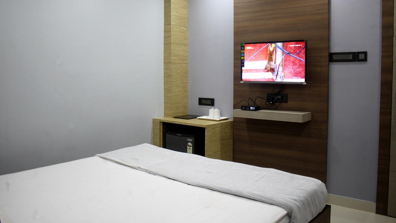 Hotel Shreemoyee Inn - Kamakhya Temple Guwahati Zewnętrze zdjęcie