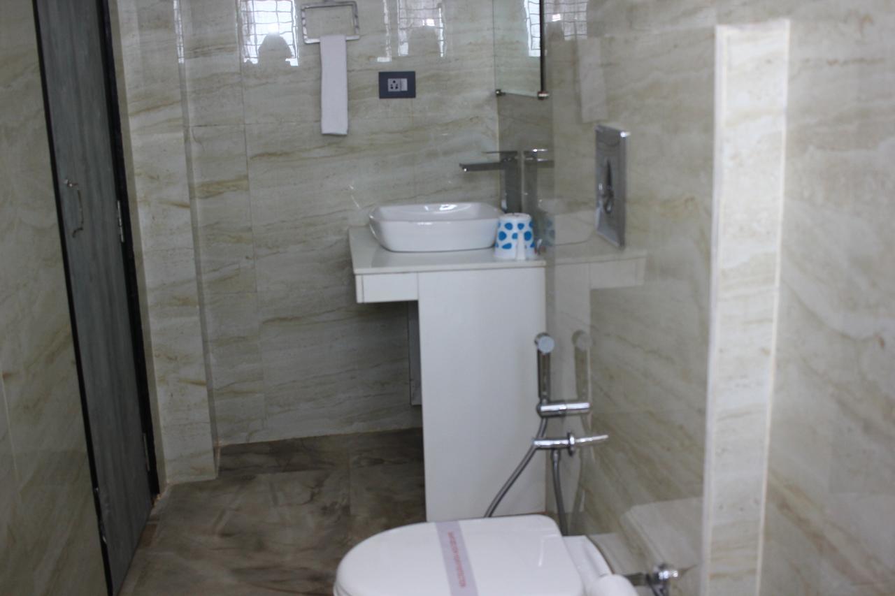 Hotel Shreemoyee Inn - Kamakhya Temple Guwahati Zewnętrze zdjęcie